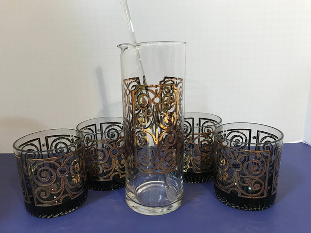 VTG Martini Pitcher with 4 Matching Glasses Gold Scrolling