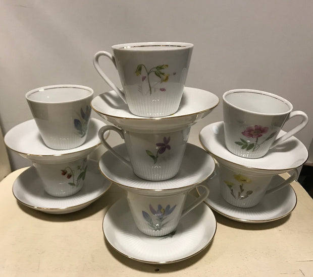 Espresso Cups & Saucers Flora by Scandinavian Vintage Hackefors 1960s 7pc Set